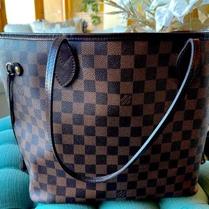 Louis Vuitton Neverfull PM